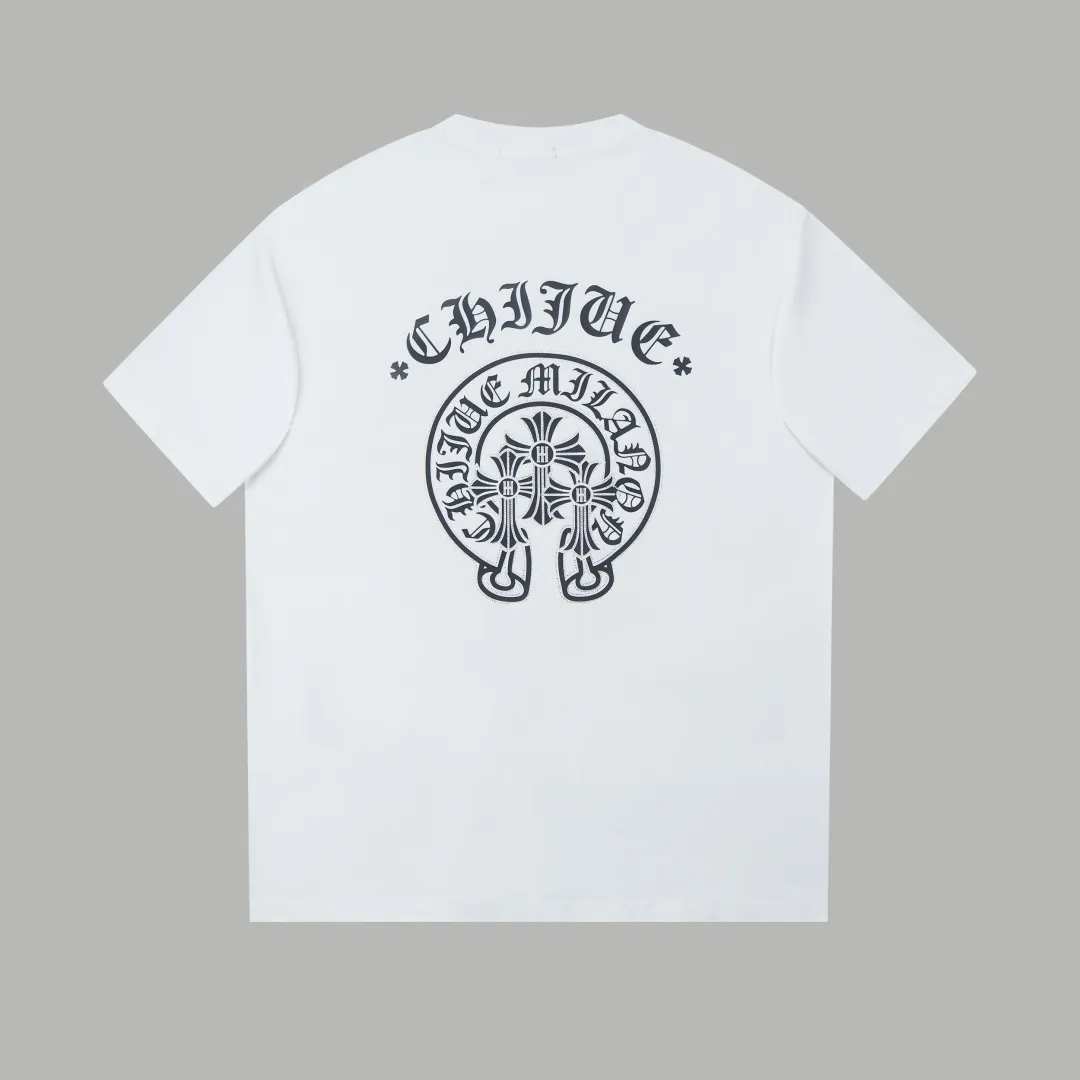 🅿️230 ✨CH✨🆕25SS spring and summer new style Crow Heart ✝ Rack logo leather label hot-drilled short sleeves Light luxury essential item for daily commuting for men and women Correct version Welcome to compare Detailed features · 260 grams of 100% pure cotton double yarn jersey fabric · Custom dyed in the same cylinder, special thickened 32 pieces of double-strand 1X1 thread · Double-needle stitching and cross-stitching technology · Original main mark, washed tag, brand moisture-proof paper packaging Color: white/black/purple/grey Size: S/M/L/XL